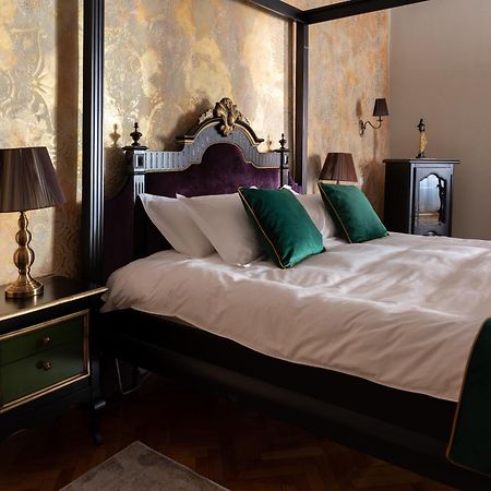 Bed and Breakfast Magister Seven à Sibiu Extérieur photo